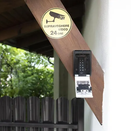 Apartment Mountain Escape Charm